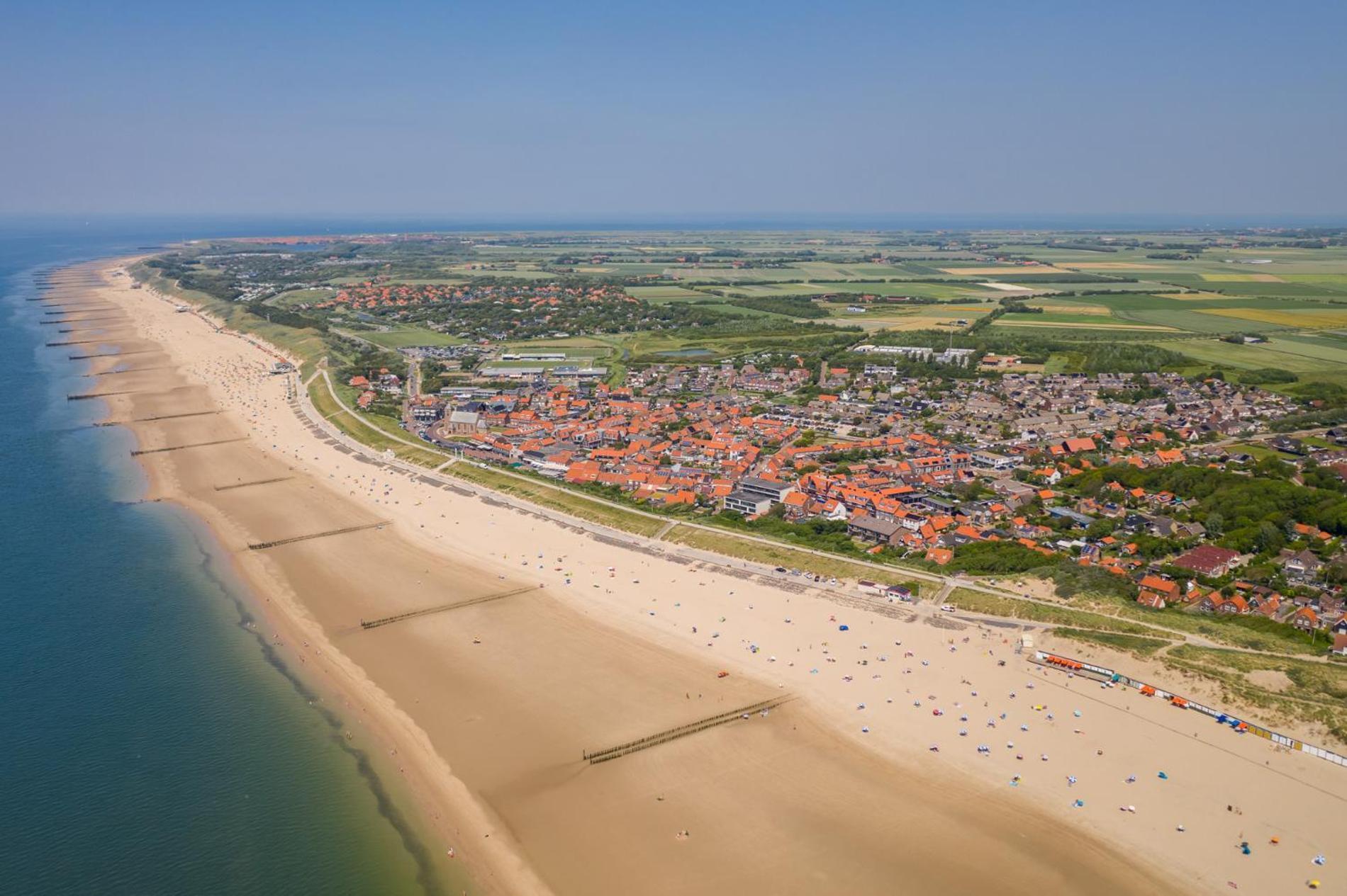 Vakantiewoning In Centrum Zoutelande, Bij Het *