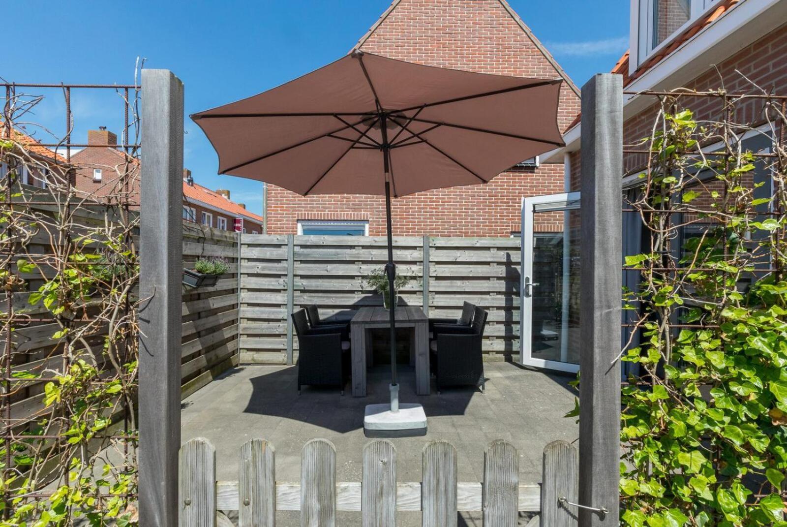 Vakantiewoning In Centrum Zoutelande, Bij Het